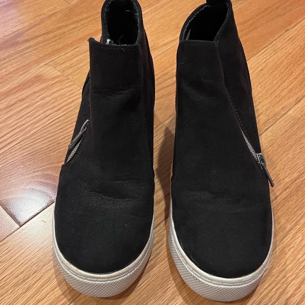 Steve Madden® Kids Caliber high-top wedge sneakers al
